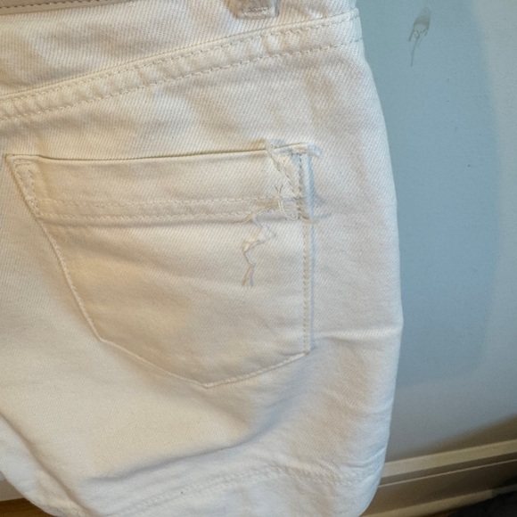 Stylish Cream/ white Mini denim skort - Picture 4 of 4